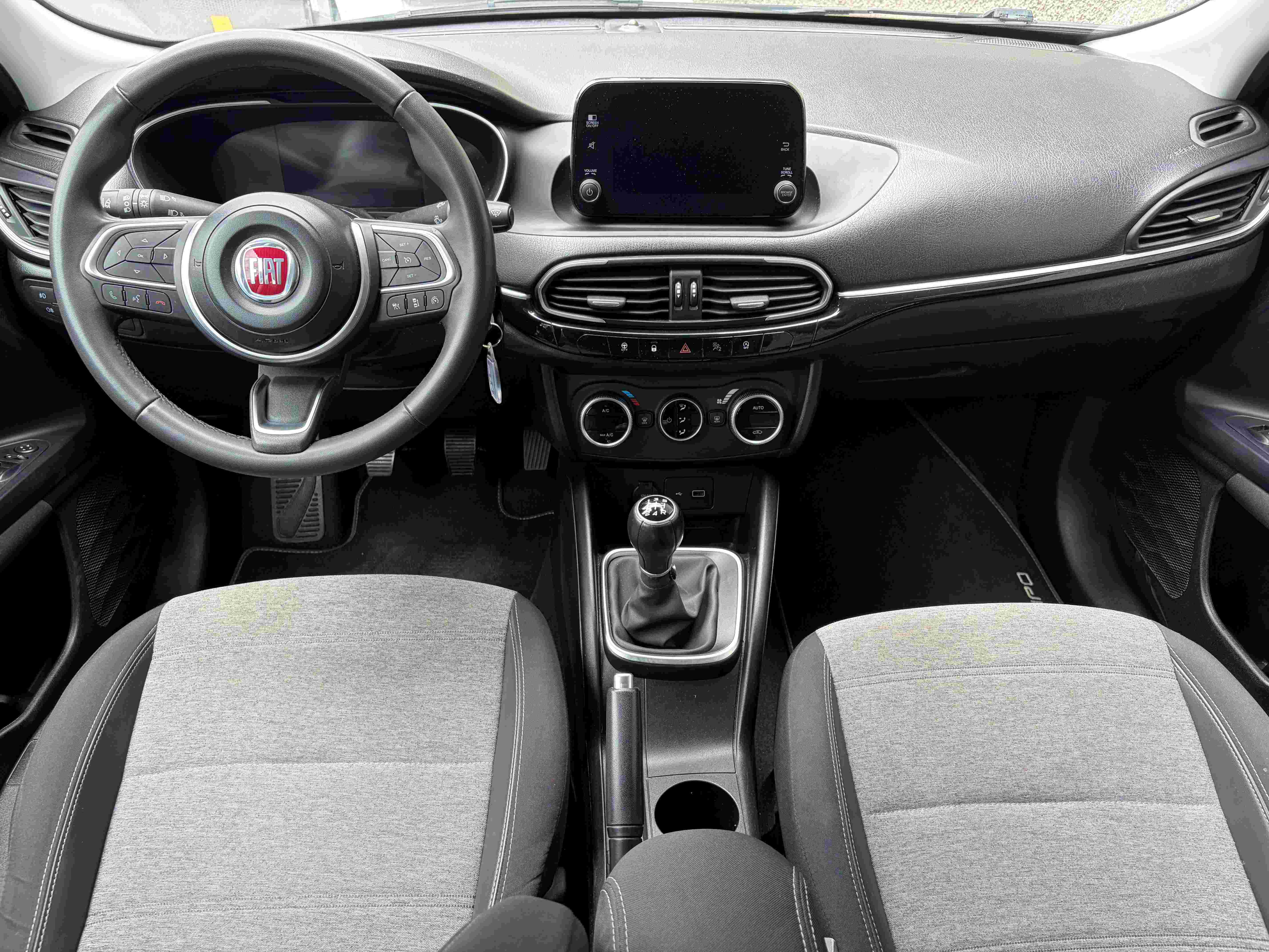 Manual ou Automático na Madeira: Qual Deve Escolher?